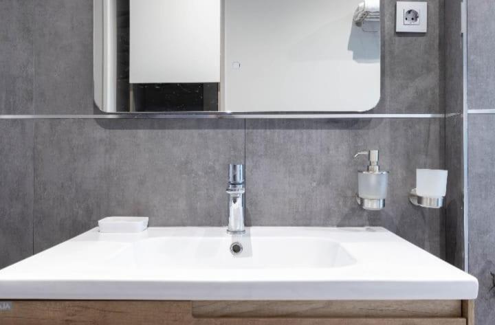 Appartement A Tan Solo 800 Metros De San Mames *